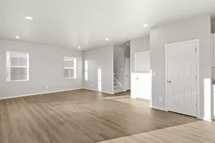 7332 27th Street Ln, Greeley, CO 80634 - Photo 7