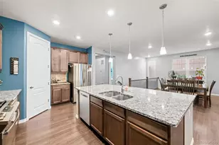 8134 S Vandriver Way, Aurora, CO 80016 - Photo 9