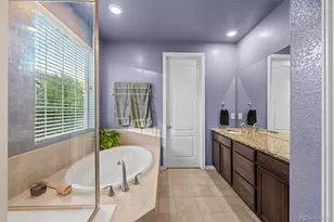 8134 S Vandriver Way, Aurora, CO 80016 - Photo 17