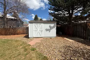 6104 E Mineral Dr, Centennial, CO 80112 - Photo 11