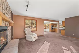25833 Gateway Dr, Golden, CO 80401 - Photo 17