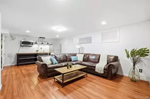 902 S Ironton St, Aurora, CO 80012 - Photo 27