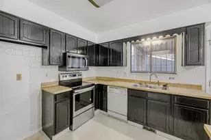 446 S Balsam St, Lakewood, CO 80226 - Photo 5