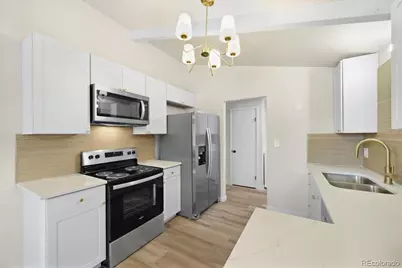 10 Juneau Place, Longmont, CO 80504 - Photo 11