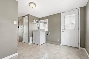 90 S Kendall St, Lakewood, CO 80226 - Photo 21