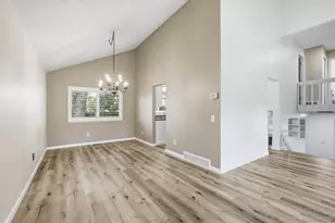 6396 S Emporia Cir, Englewood, CO 80111 - Photo 7