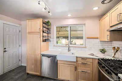 5445 Vallejo Street, Denver, CO 80221 - Photo 11