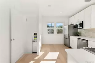 1528 Harrison St, Denver, CO 80206 - Photo 11