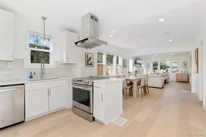 1528 Harrison Street, Denver, CO 80206 - Photo 9