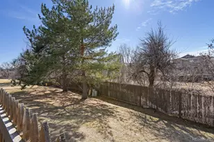 10386 W Dartmouth Ave, Lakewood, CO 80227 - Photo 17