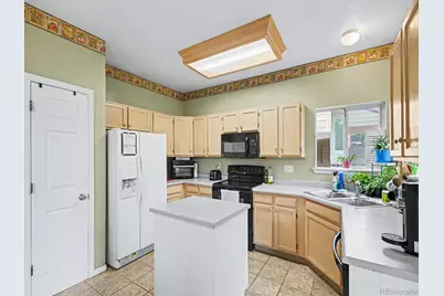 20636 E Oxford Place, Aurora, CO 80013 - Photo 17