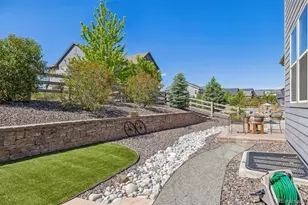 8416 Arapahoe Peak St, Littleton, CO 80125 - Photo 29