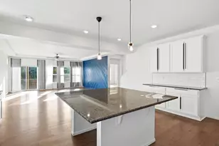 10207 Walden Ct, Commerce City, CO 80022 - Photo 3