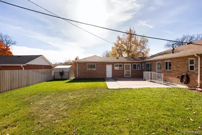 702 Scranton Court, Aurora, CO 80011 - Photo 35