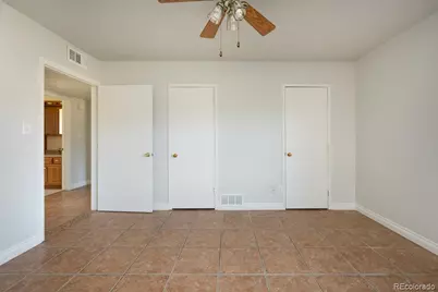 702 Scranton Court, Aurora, CO 80011 - Photo 19