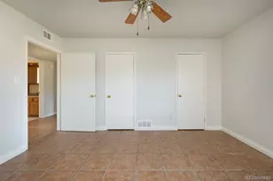 702 Scranton Ct, Aurora, CO 80011 - Photo 19