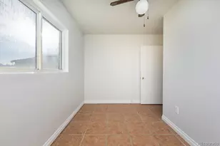 702 Scranton Ct, Aurora, CO 80011 - Photo 27