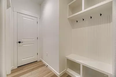 8905 S Riviera Way, Aurora, CO 80016 - Photo 23