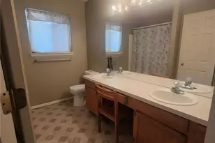 14574 Andrews Dr, Denver, CO 80239 - Photo 11