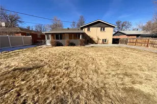 262 Victor St, Aurora, CO 80011 - Photo 5