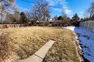262 Victor St, Aurora, CO 80011 - Photo 23