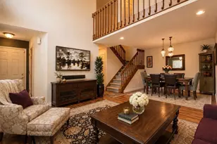 2191 E Phillips Ln, Centennial, CO 80122 - Photo 11