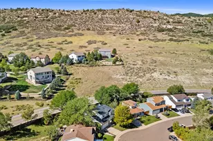 7039 Pine Hills Way, Littleton, CO 80125 - Photo 47