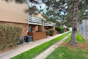 3336 S Ammons St, Lakewood, CO 80227 - Photo 3