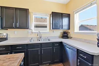 55470 E 27th Place, Strasburg, CO 80136 - Photo 9