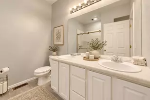 8527 S Upham Way, Littleton, CO 80128 - Photo 11