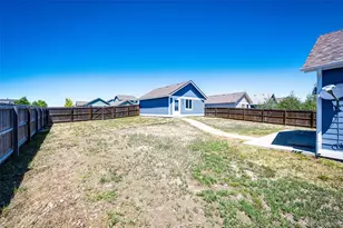 2703 Rose Hill St, Strasburg, CO 80136 - Photo 27
