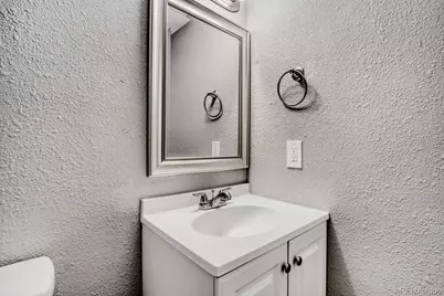 2556 S Cimarron Street, Aurora, CO 80014 - Photo 23