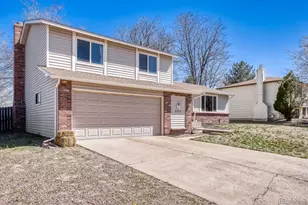 2556 S Cimarron St, Aurora, CO 80014 - Photo 3