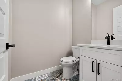 62101 E 32nd Court, Strasburg, CO 80136 - Photo 17