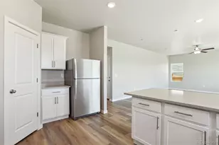 48270 Shetland Dr, Bennett, CO 80102 - Photo 11