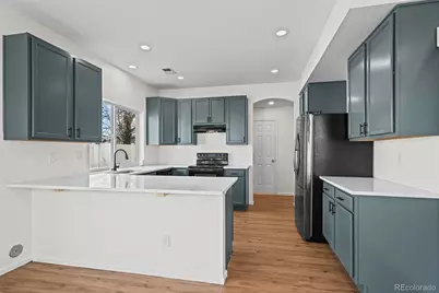 18605 E 47th Avenue, Denver, CO 80249 - Photo 9