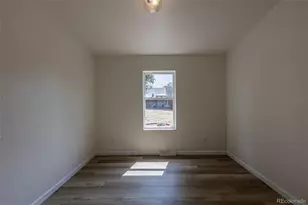 5470 Magnolia St, Commerce City, CO 80022 - Photo 23