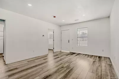 2735 W 56th Avenue, Denver, CO 80221 - Photo 7