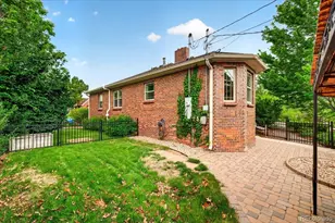 1090 Bonnie Brae Blvd, Denver, CO 80209 - Photo 29