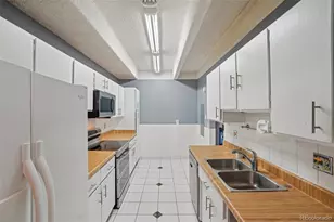 7877 E Mississippi Ave, Denver, CO 80247 - Photo 7