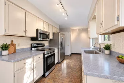 5915 Mercury, Fort Collins, CO 80525 - Photo 3