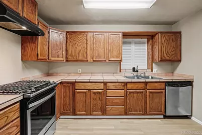 1748 Nome Street, Aurora, CO 80010 - Photo 9