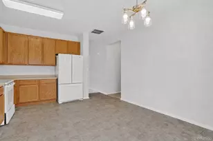 1201 S Fultondale Ct, Aurora, CO 80018 - Photo 11