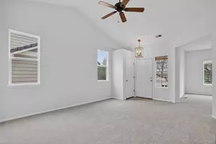 1201 S Fultondale Ct, Aurora, CO 80018 - Photo 7