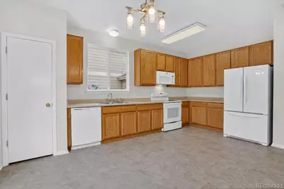1201 S Fultondale Court, Aurora, CO 80018 - Photo 13