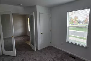55606 E 28th Pl, Strasburg, CO 80136 - Photo 5
