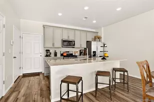 22241 E 7th Pl, Aurora, CO 80018 - Photo 9