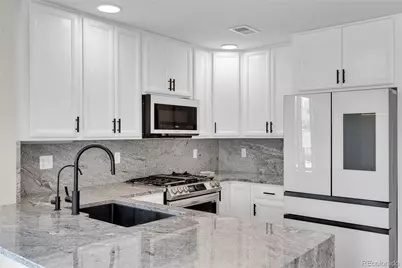 9811 E 56th Place, Denver, CO 80238 - Photo 31