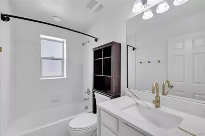 9811 E 56th Place, Denver, CO 80238 - Photo 17