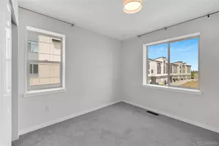 9811 E 56th Pl, Denver, CO 80238 - Photo 13